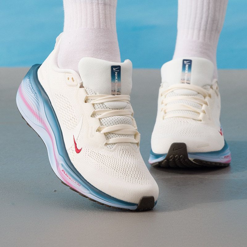 Nike Women's Shoes Original Lo - Lightweight Road Running Shoes 评论和价格